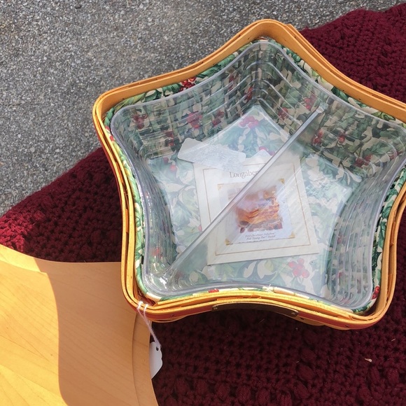 Longaberger Christmas Collection Shining Star Basket 2001 Edition - Picture 3 of 4